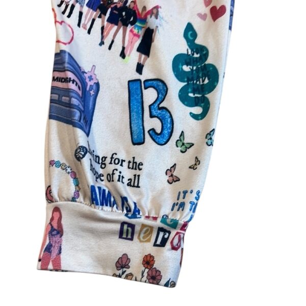 Kids Taylor Swift Graphic Jogger/Pajama Pants, Size XL