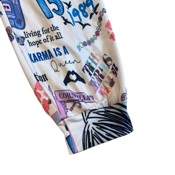 Kids Taylor Swift Graphic Jogger/Pajama Pants, Size XL