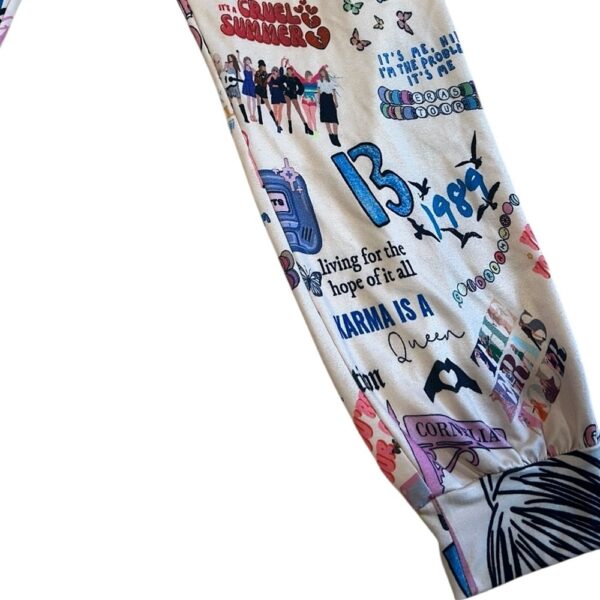 Kids Taylor Swift Graphic Jogger/Pajama Pants, Size XL
