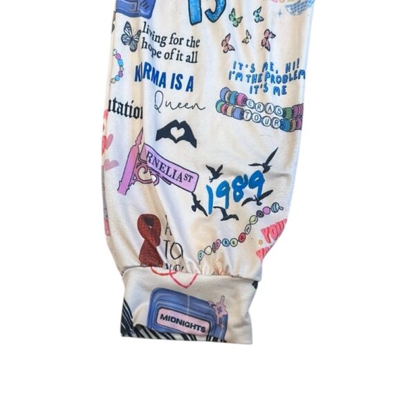 Kids Taylor Swift Graphic Jogger/Pajama Pants, Size XL